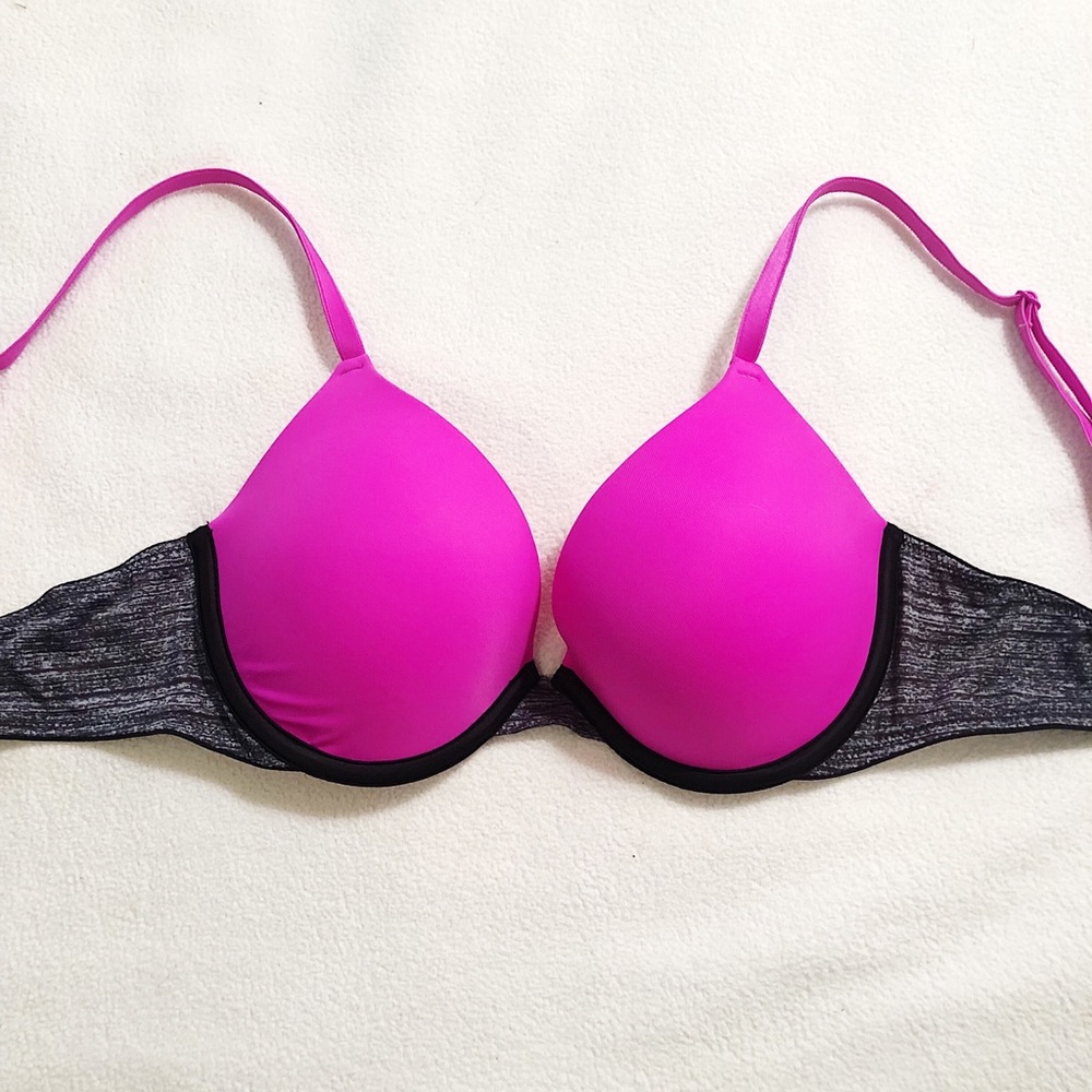 PINK Victoria’s Secret Wear Everywhere Push-Up Bra